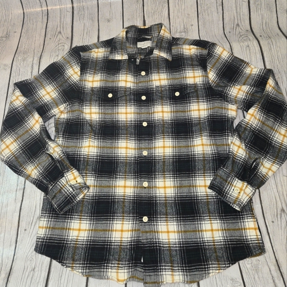 Mens AE American Eagle Green Yellow Super Soft Button Up Long Sleeve Flannel Med